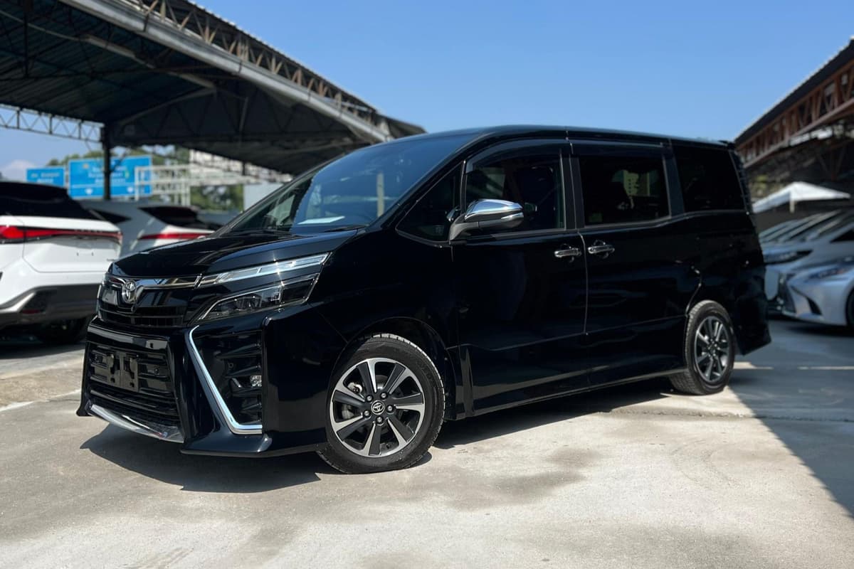 Toyota Voxy 2.0 ZS Kirameki 3 2020