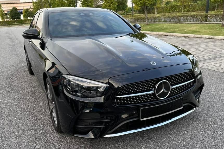 Mercedes-Benz E300 2.0 AMG Line 2023